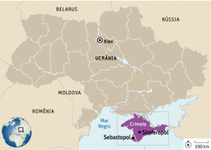 Mapa mostrando a localização da Ucrânia no mapa e os países que fazem fronteira e destacado em roxo, ao sul do país, a Crimeia.